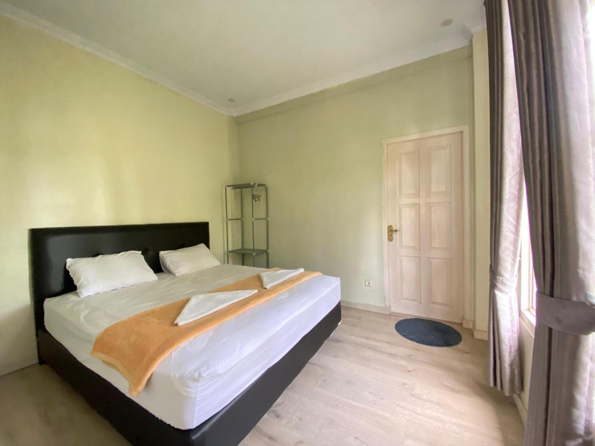 A Spacious Tropical 4 Bedrooms With Bathrooms Villa Marion Tomohon With The View Of Gunung Lokon 외부 사진