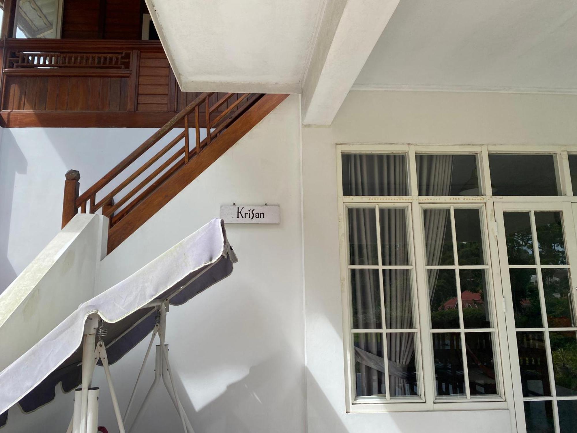 A Spacious Tropical 4 Bedrooms With Bathrooms Villa Marion Tomohon With The View Of Gunung Lokon 외부 사진